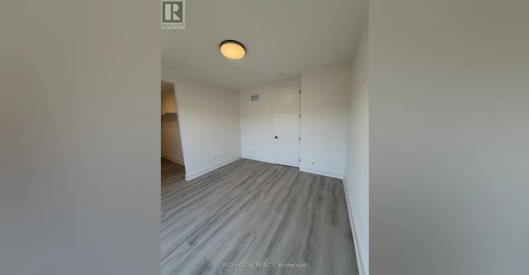 260 Ellis Avenue, St. Catharines, ON, L2P 0G9 - 22