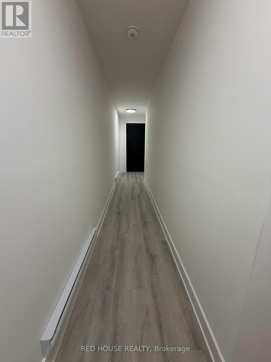 260 Ellis Avenue, St. Catharines, ON, L2P 0G9 - 37