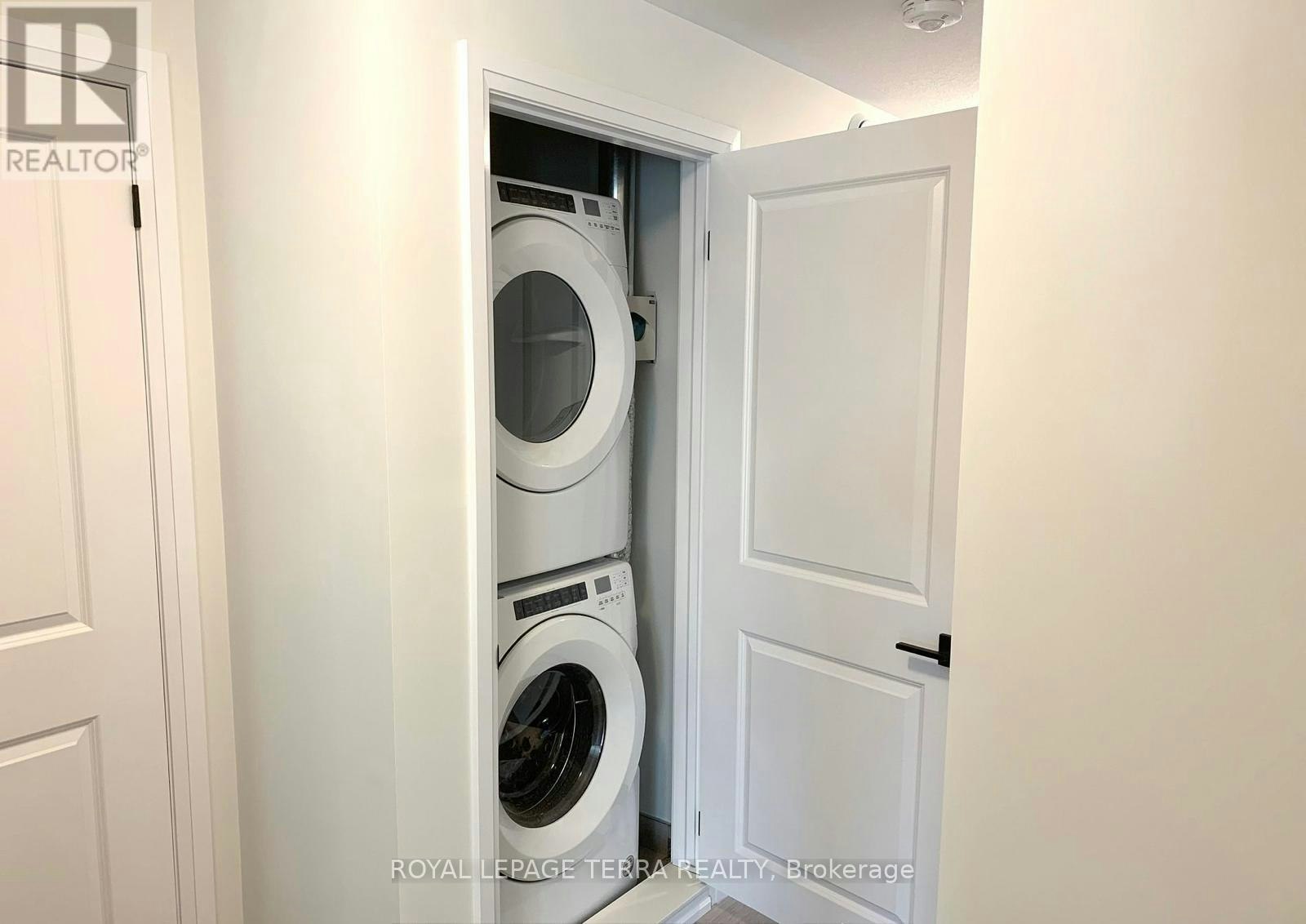38-261 Woodbine Avenue, Kitchener, ON, N2R 0S7 - 10
