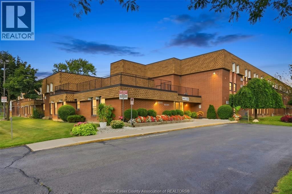 387-6635 Thornberry Crescent, Windsor, ON, N8T 3A6