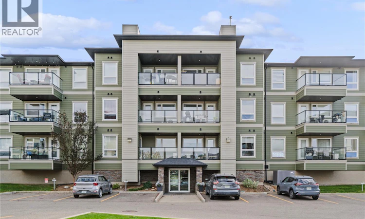 1111-102 Willis Crescent