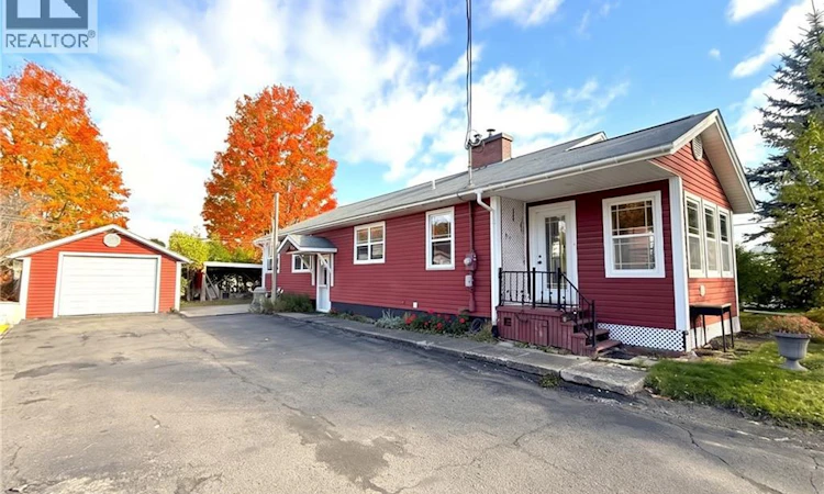 841 Main Street