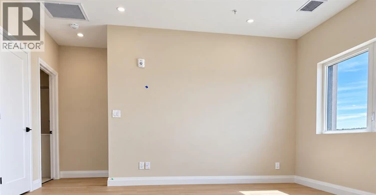 483-4300 Laurier Parkway, Lasalle, ON, N9H 0P8 - 13