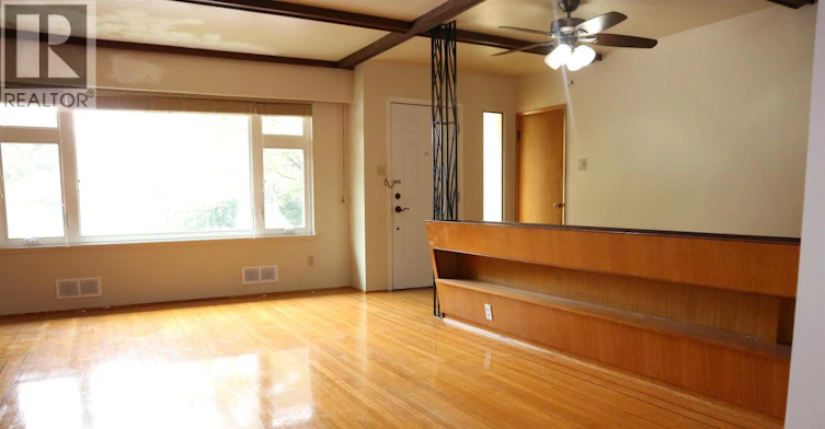 6650 Kerr Street, Vancouver, BC, V5S 3C4 - 3