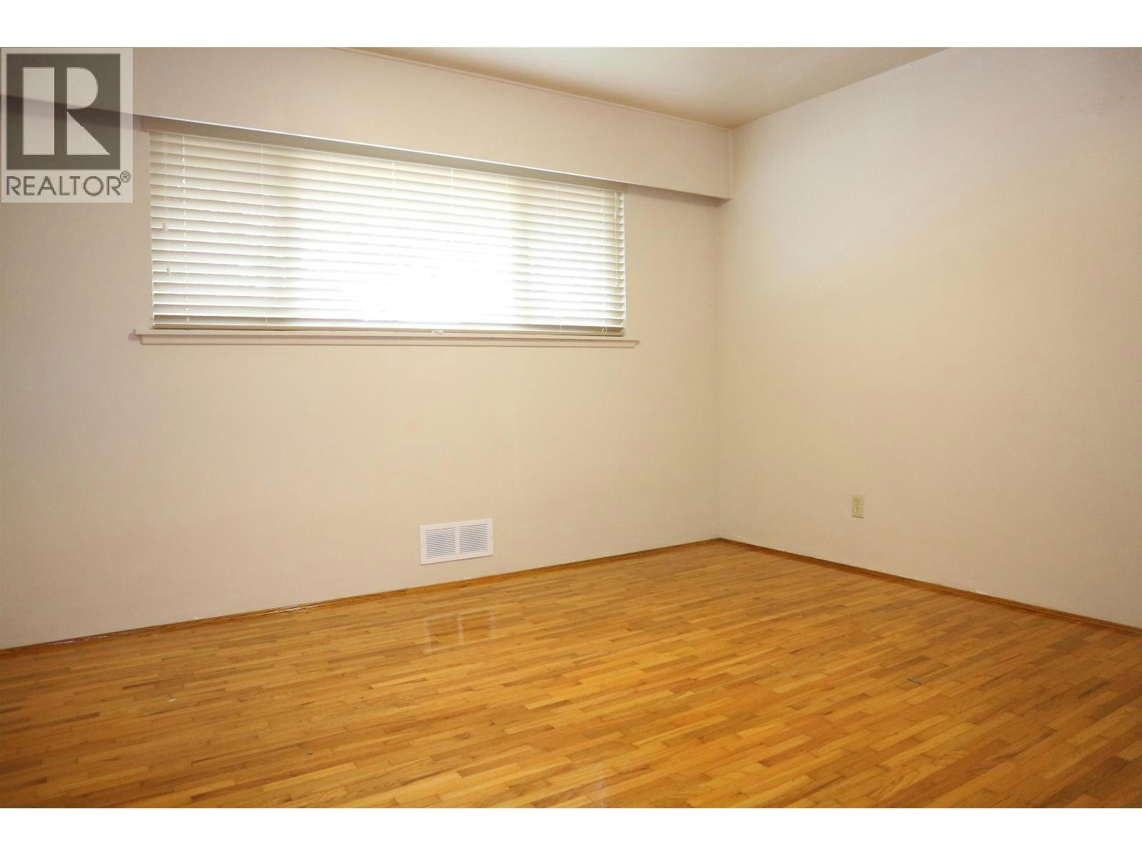 6650 Kerr Street, Vancouver, BC, V5S 3C4 - 7