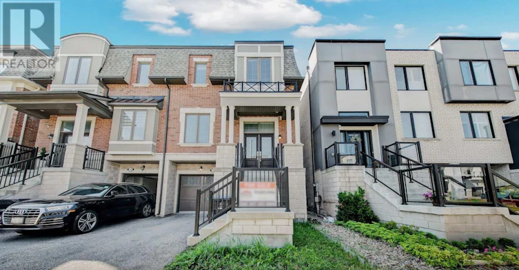 17 Vaudeville Drive, Toronto, ON, M8W 0B4