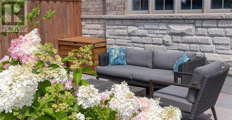 219 Summit Ridge Drive, Guelph, ON, N1E 0L7 - 4