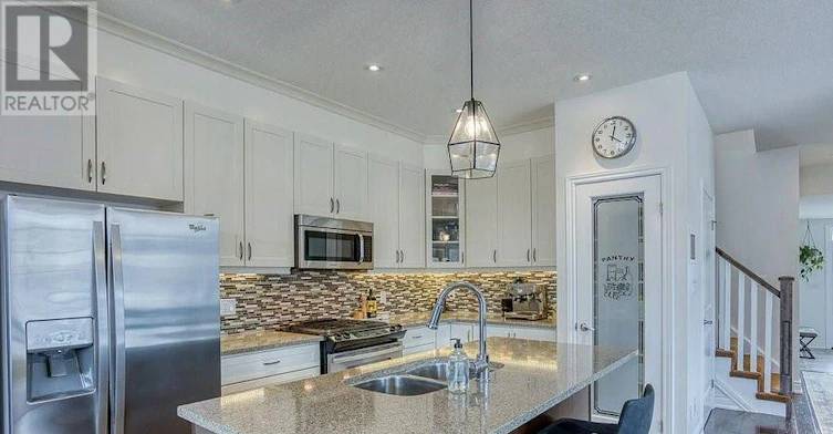 219 Summit Ridge Drive, Guelph, ON, N1E 0L7 - 9