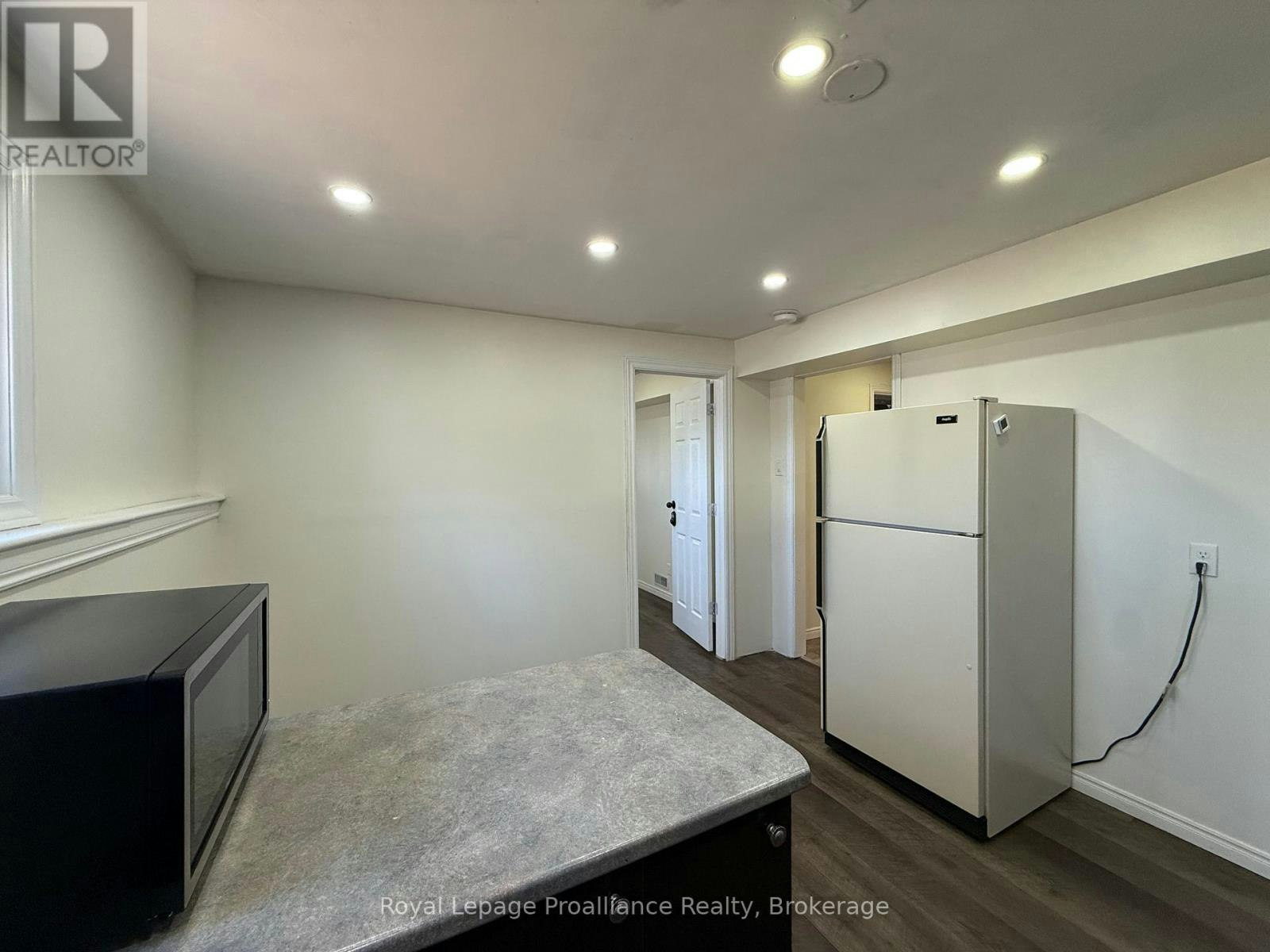LOWER-939 Dainard Drive, Peterborough, ON, K9K 2A7 - 4