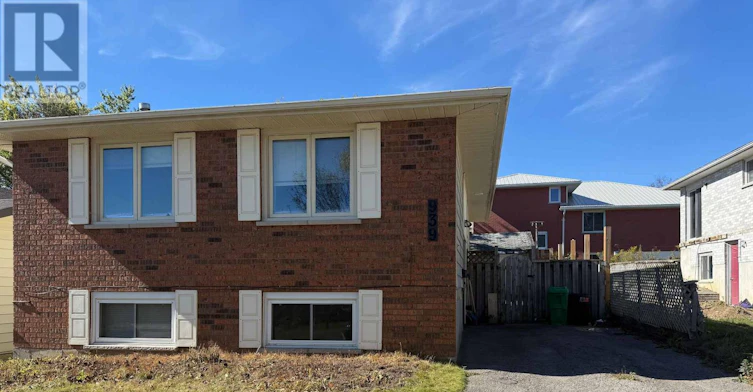 LOWER-939 Dainard Drive, Peterborough, ON, K9K 2A7