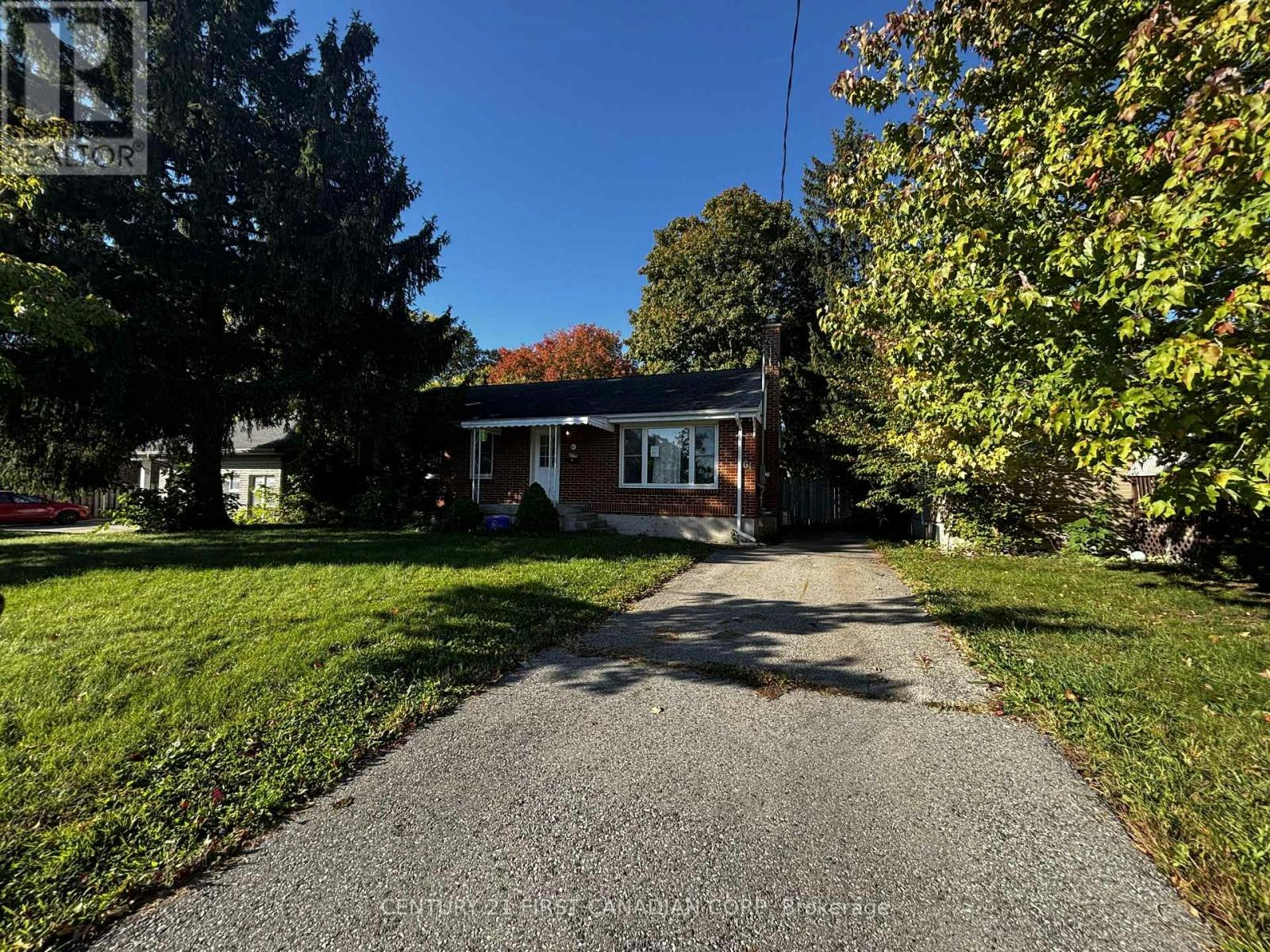 61 Wistow Street, London, ON, N5Y 1C9