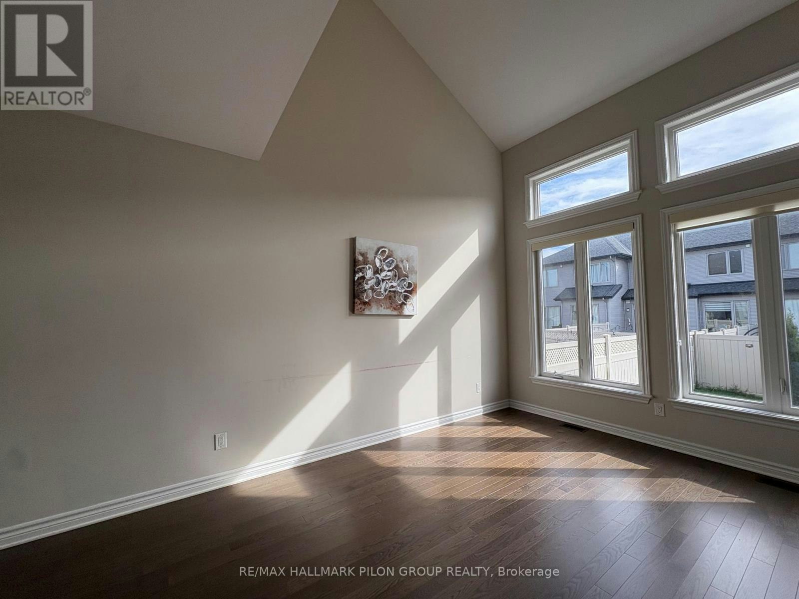 324 Rainrock Crescent, Ottawa, ON, K1W 0J7 - 6