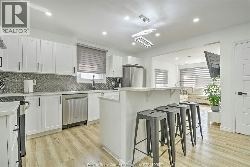 3262 Clemenceau, Windsor, ON, N8T 2R7 - 9