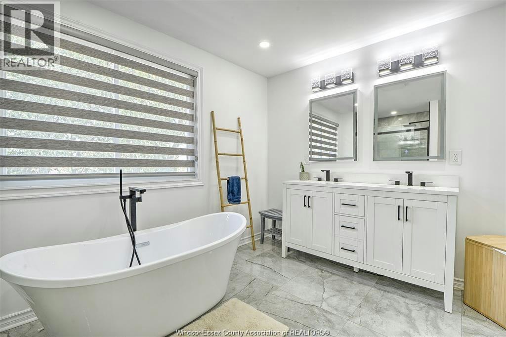3262 Clemenceau, Windsor, ON, N8T 2R7 - 21