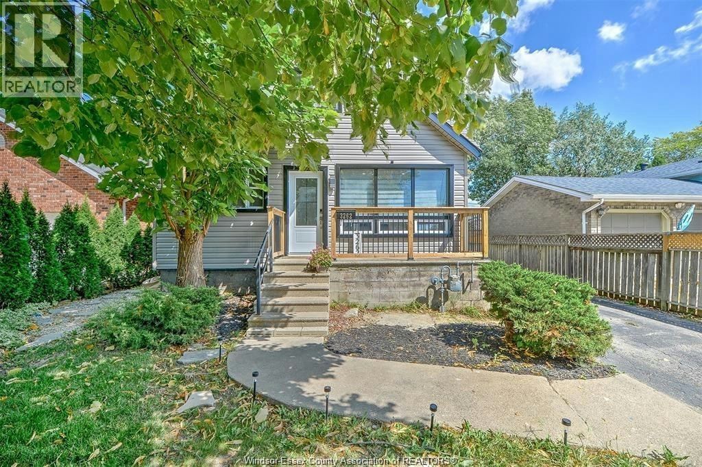3262 Clemenceau, Windsor, ON, N8T 2R7 - 2