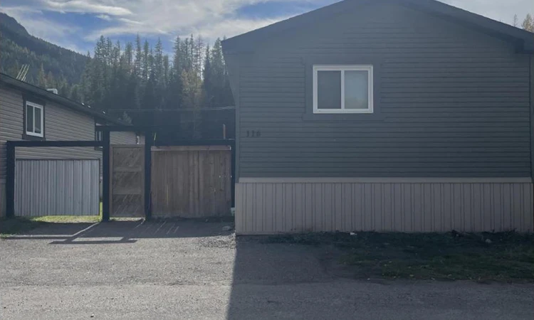 116-100 Aspen Drive
