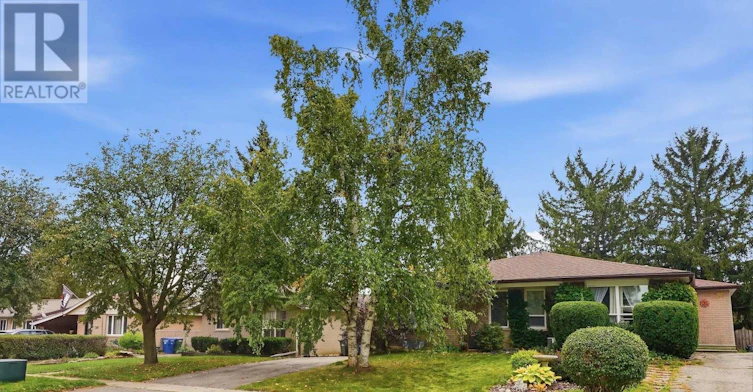 UPPER-37 Mcilwraith Crescent, Guelph, ON, N1E 6J4