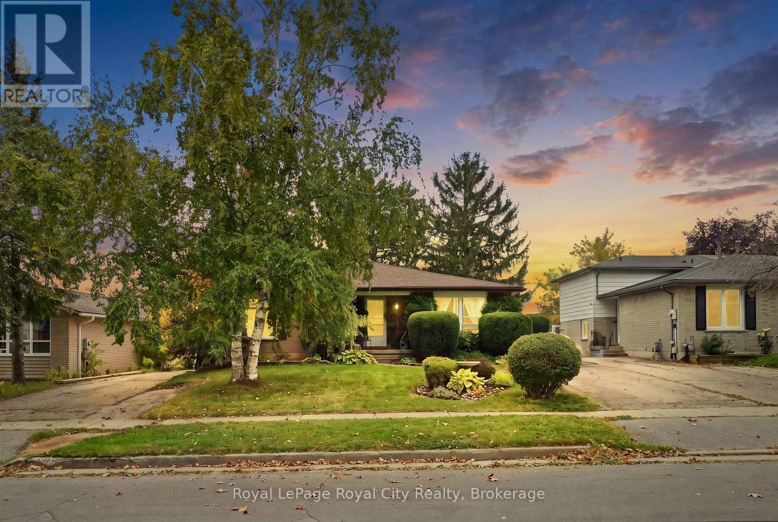 UPPER-37 Mcilwraith Crescent, Guelph, ON, N1E 6J4 - 2