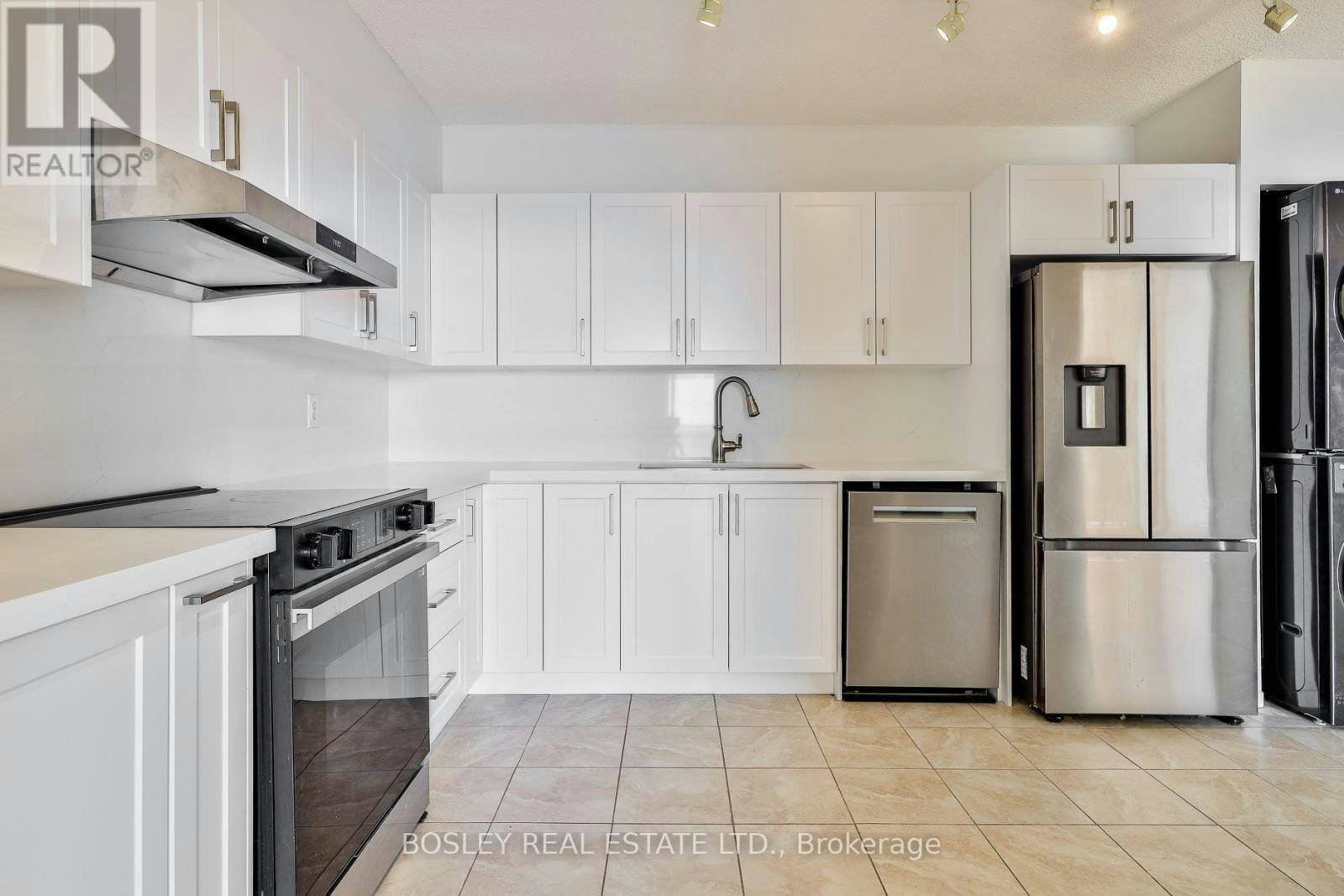2825-33 Harbour Square, Toronto, ON, M5J 2Z6 - 6