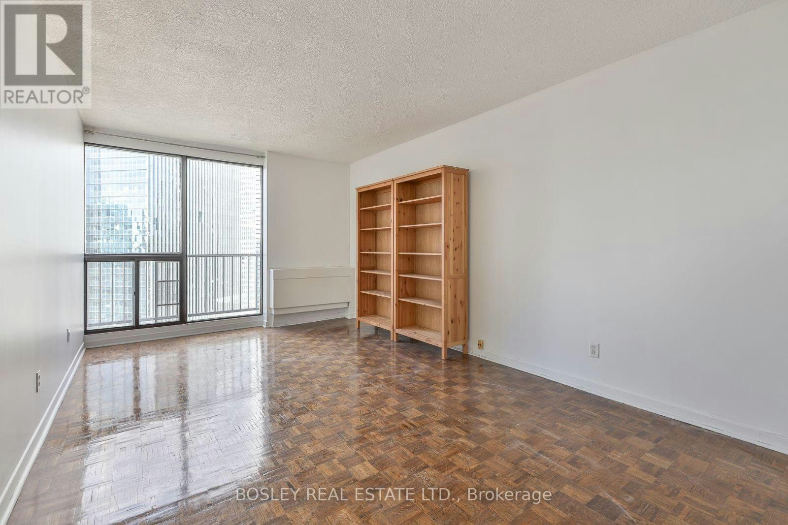 2825-33 Harbour Square, Toronto, ON, M5J 2Z6 - 12
