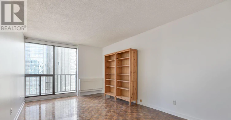 2825-33 Harbour Square, Toronto, ON, M5J 2Z6 - 12