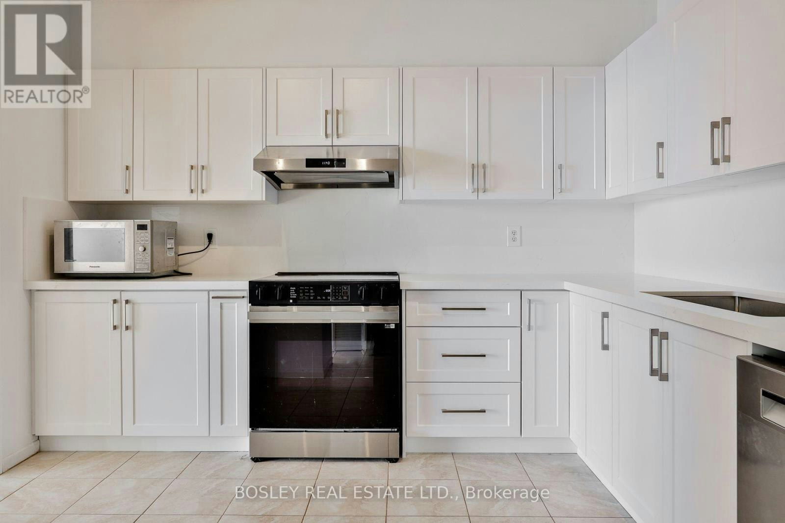 2825-33 Harbour Square, Toronto, ON, M5J 2Z6 - 5
