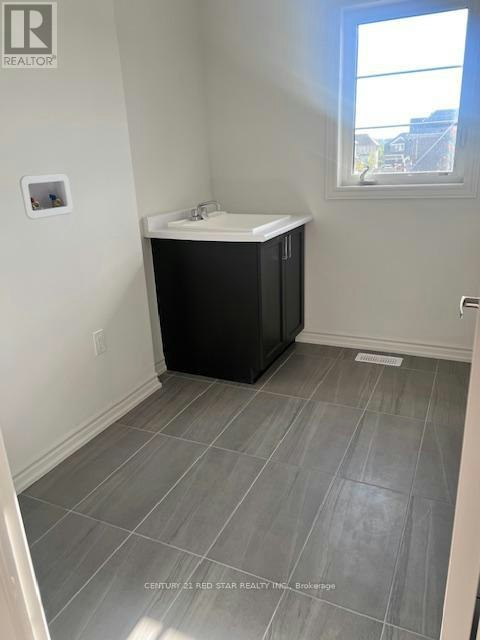 20 Primrose Heights, Adjala-Tosorontio, ON, L0G 1W0 - 7