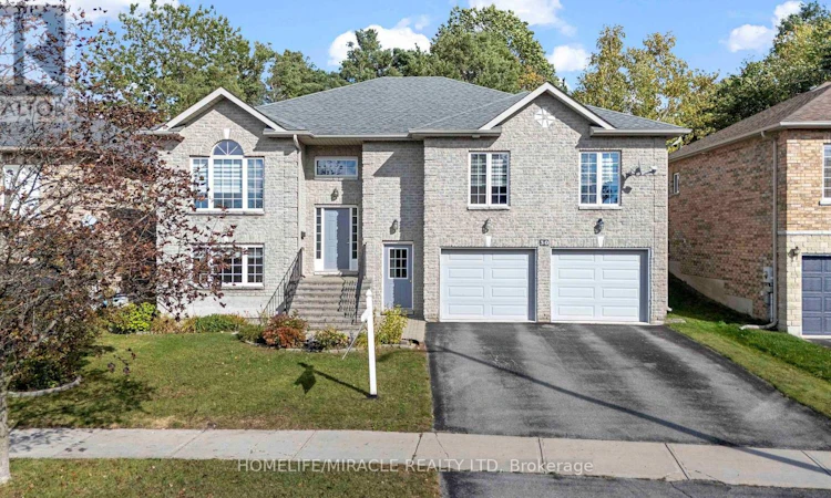 30 Dove Crescent