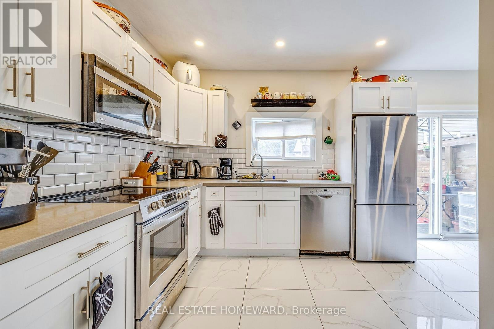 5164 St Lawrence Avenue, Niagara Falls, ON, L2E 3Z2