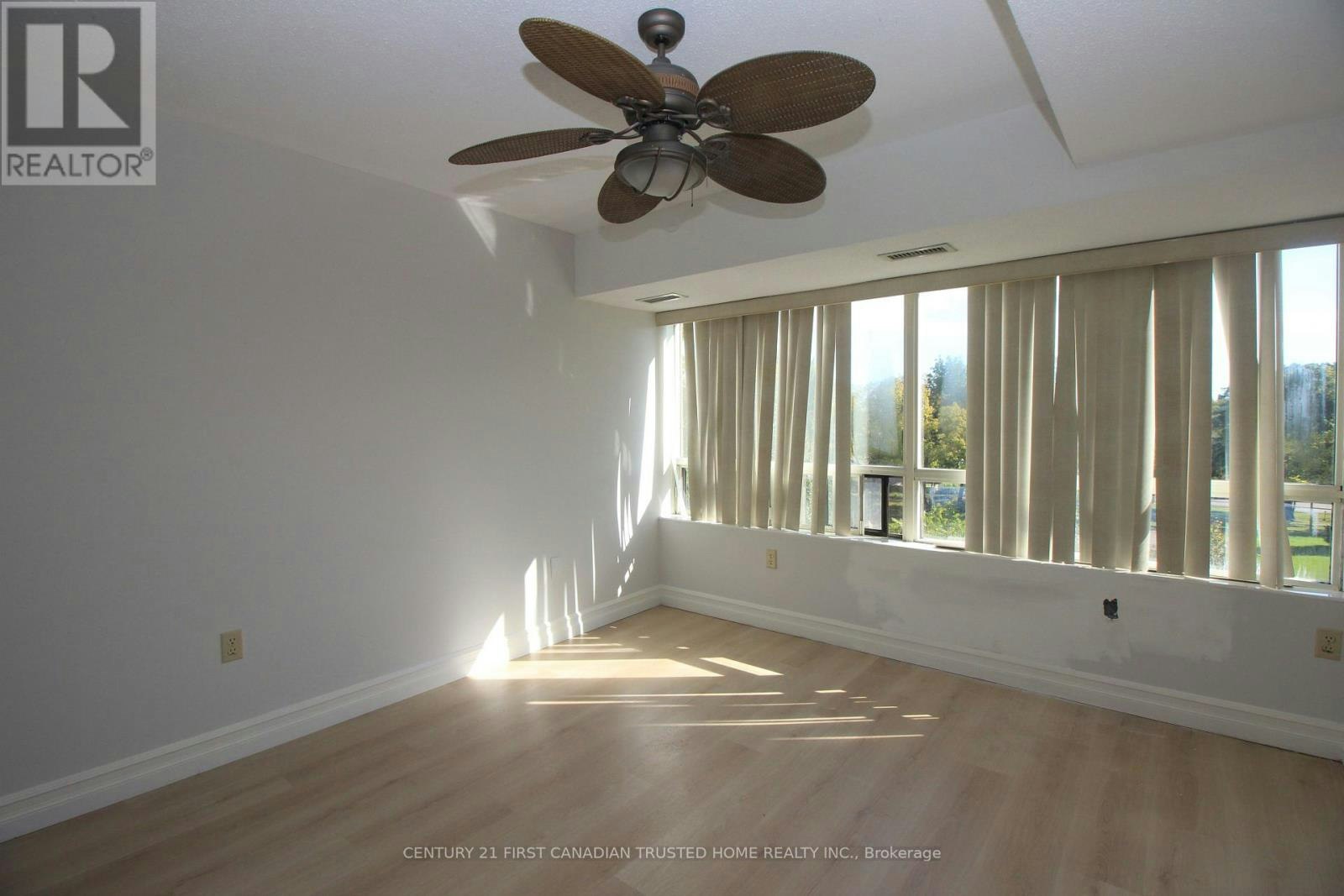 209-521 Riverside Drive, London, ON, N6H 5E2 - 7