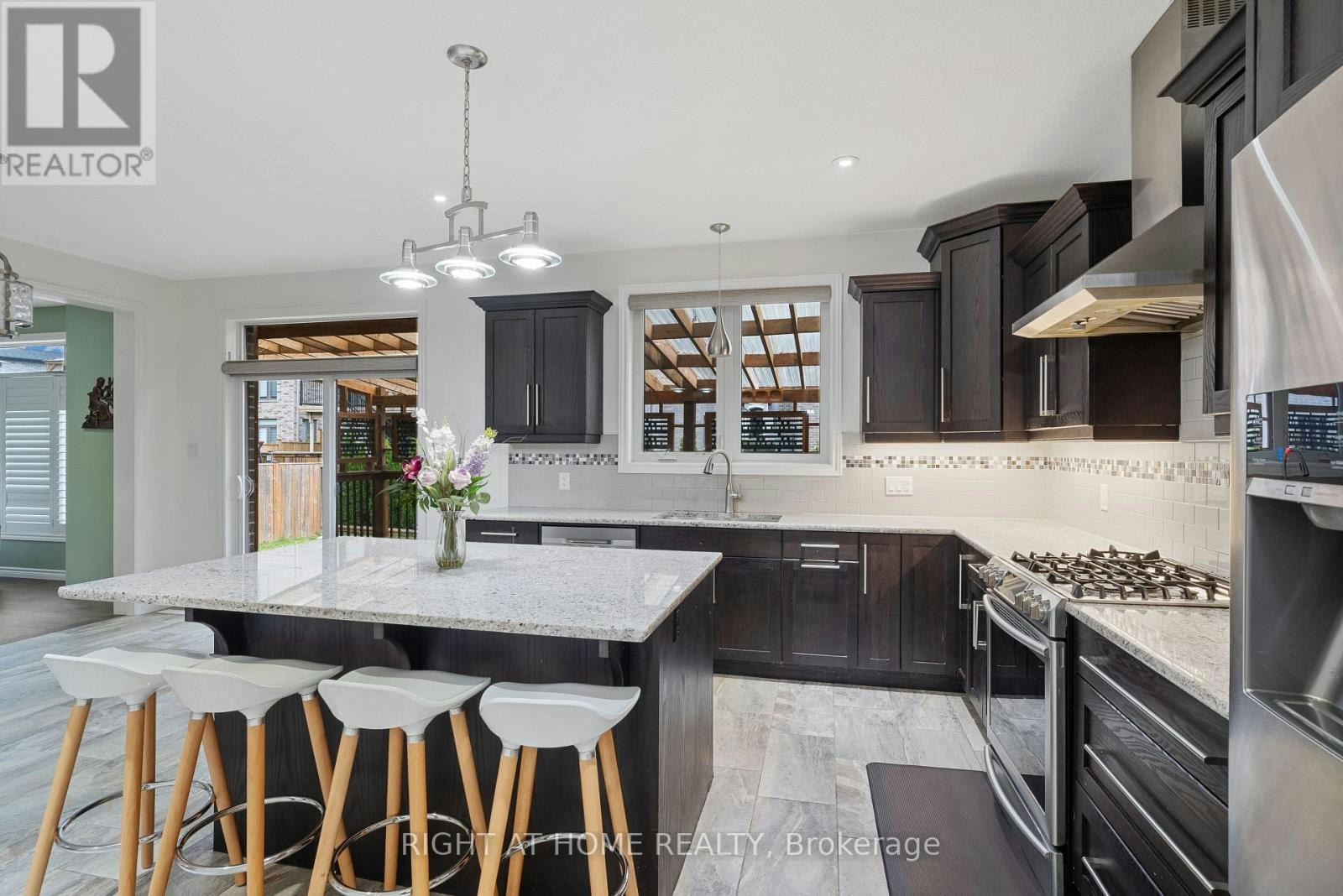624 Superior Drive, London, ON, N5X 0M2 - 10
