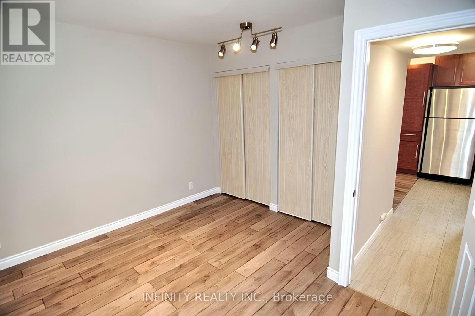 2-423 Wellington Avenue, Windsor, ON, N9A 5J3 - 13