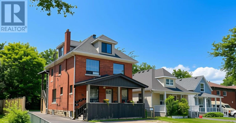 2-423 Wellington Avenue, Windsor, ON, N9A 5J3