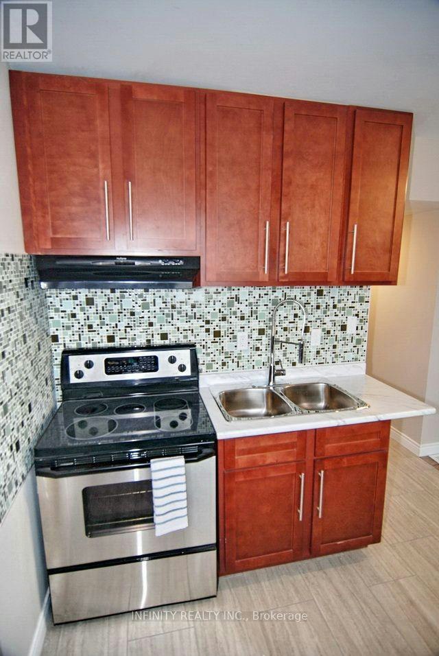 2-423 Wellington Avenue, Windsor, ON, N9A 5J3 - 6