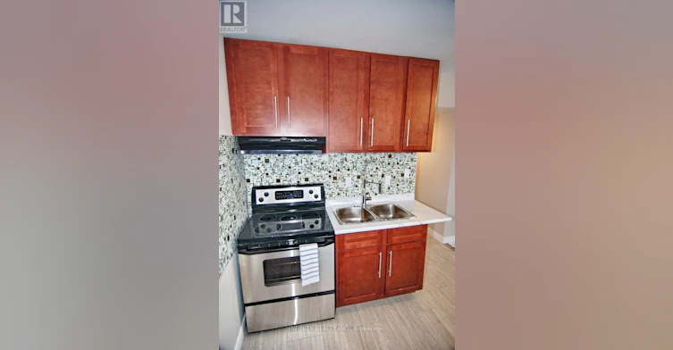 2-423 Wellington Avenue, Windsor, ON, N9A 5J3 - 6