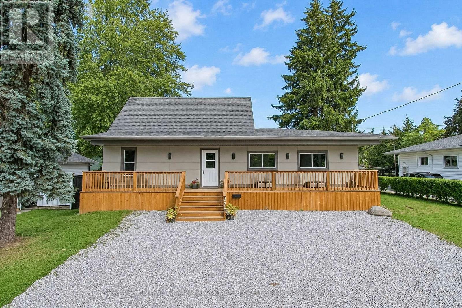 378 Thorold Road, Welland, ON, L3C 3W6