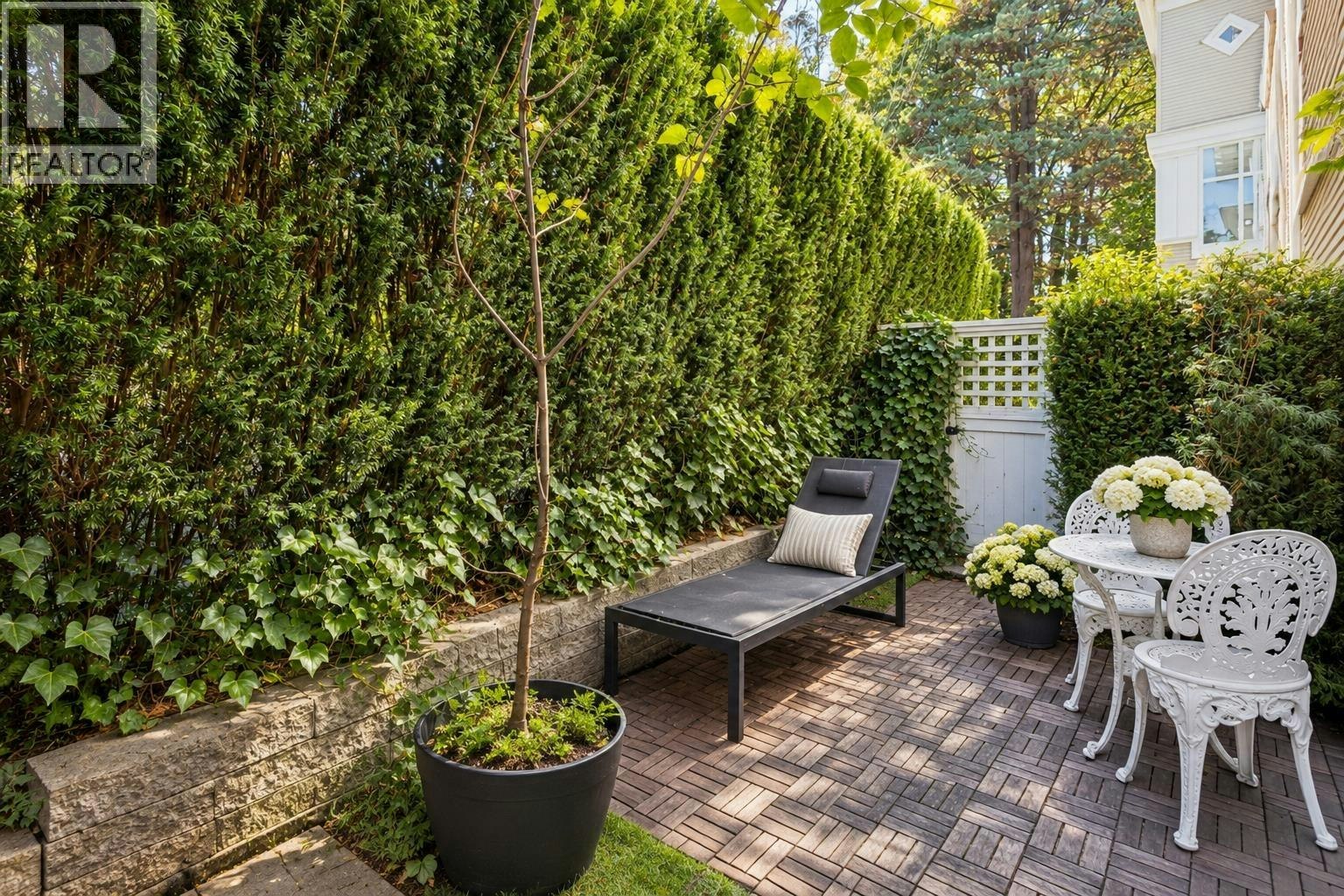101-1675 W 10th Avenue, Vancouver, BC, V6J 2A2