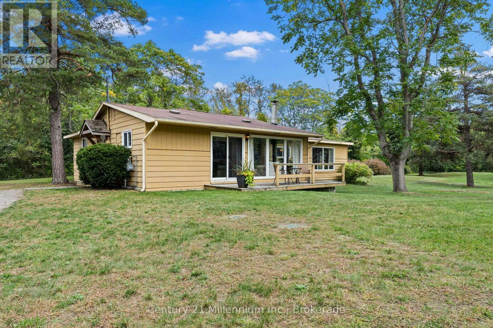 123 Hidden Lake Road, Blue Mountains, ON, L9Y 0T6
