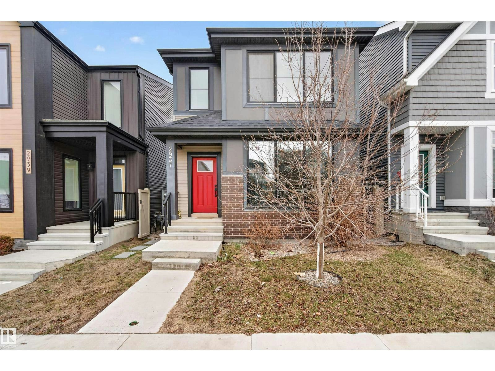 2937 Coughlan Gr SW, Edmonton, AB, T6W 3X6