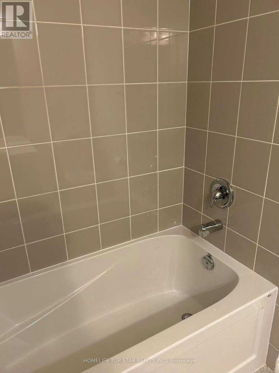 290 Okanagan Path, Oshawa, ON, L1H 0A7 - 6