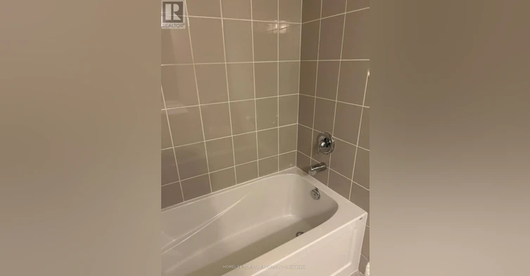 290 Okanagan Path, Oshawa, ON, L1H 0A7 - 6
