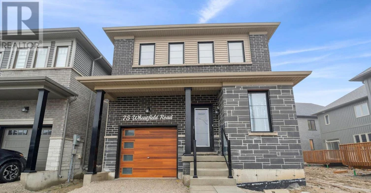 UPPER-75 Wheatfield Road, Barrie, ON, L9J 0C2