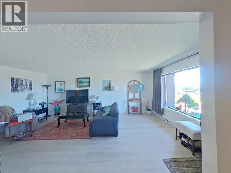 6-4420 Quebec Avenue, Powell River, BC, V8A 3G6 - 9