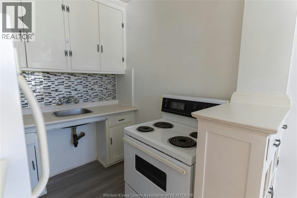 201-710 Giles Boulevard East, Windsor, ON, N9A 4E4 - 8