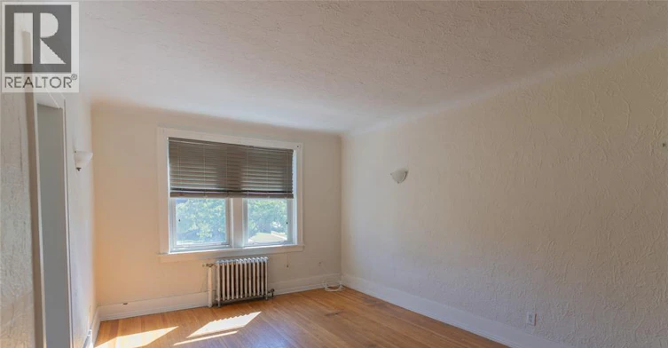 201-710 Giles Boulevard East, Windsor, ON, N9A 4E4 - 4