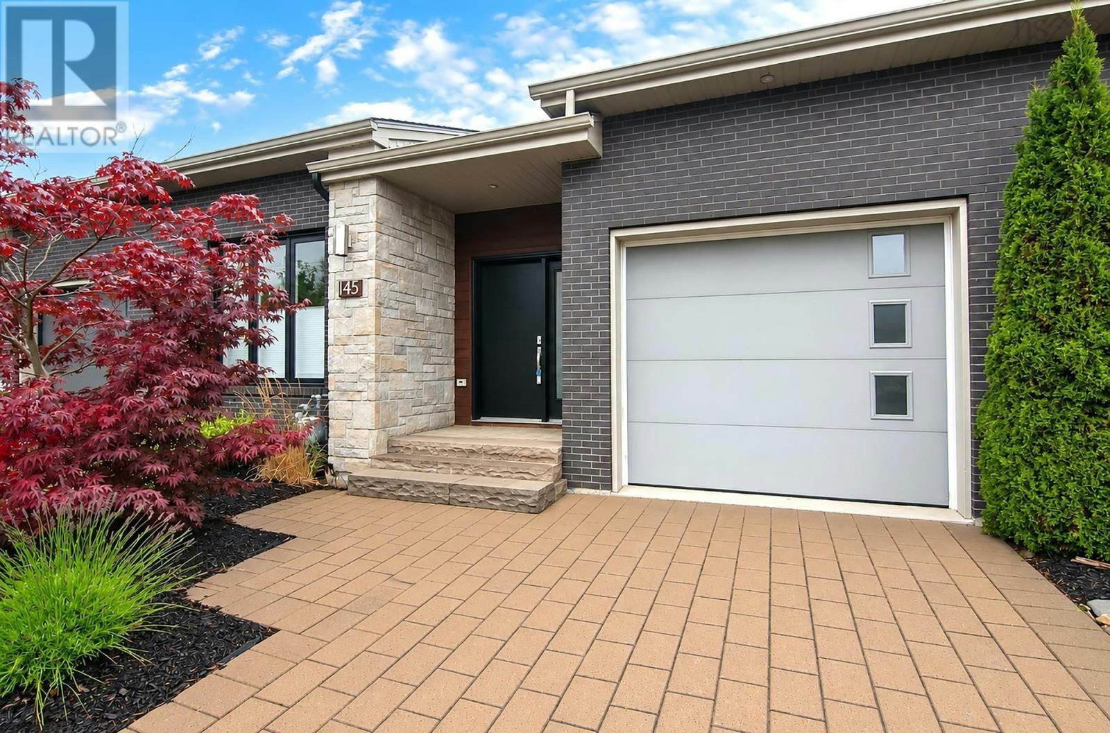 145 Bradford Place, Bedford, NS, B4B 0R7