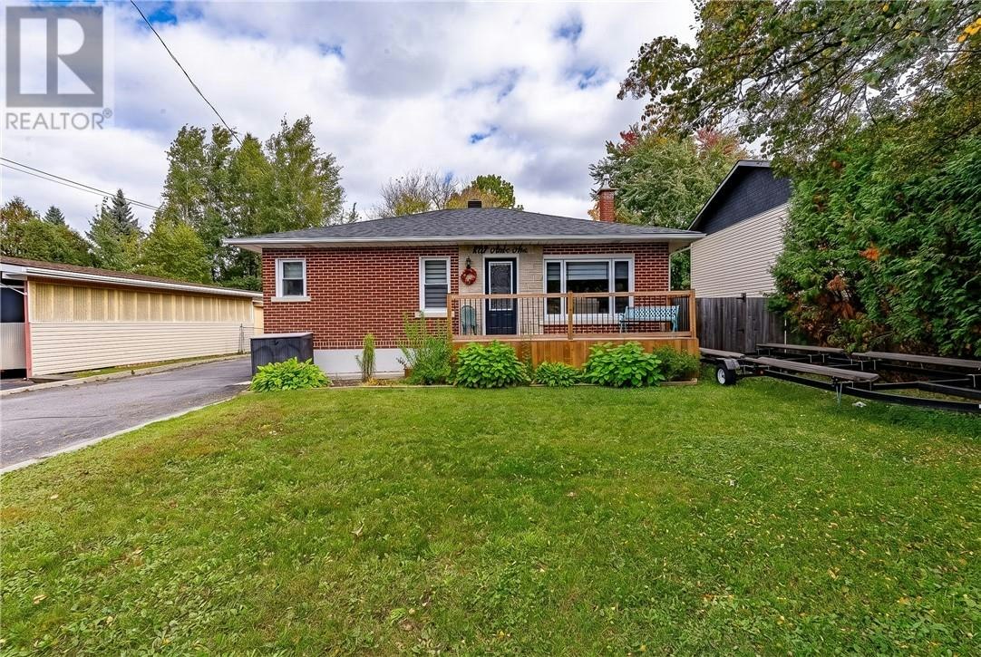802 Attlee Avenue, Greater Sudbury, ON, P3A 3H6