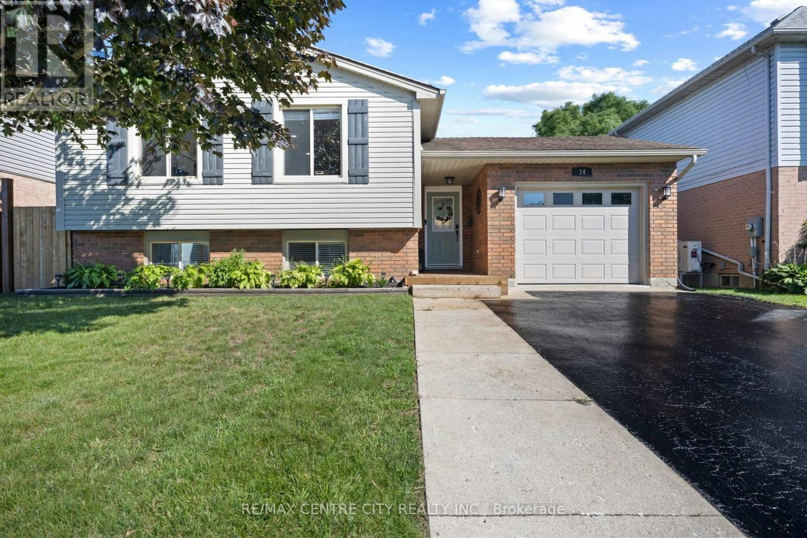 14 Stokes Road, St. Thomas, ON, N5R 5V7