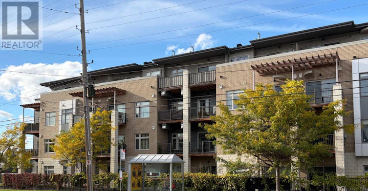 213-2785 Baseline Road, Ottawa, ON, K2H 0B7
