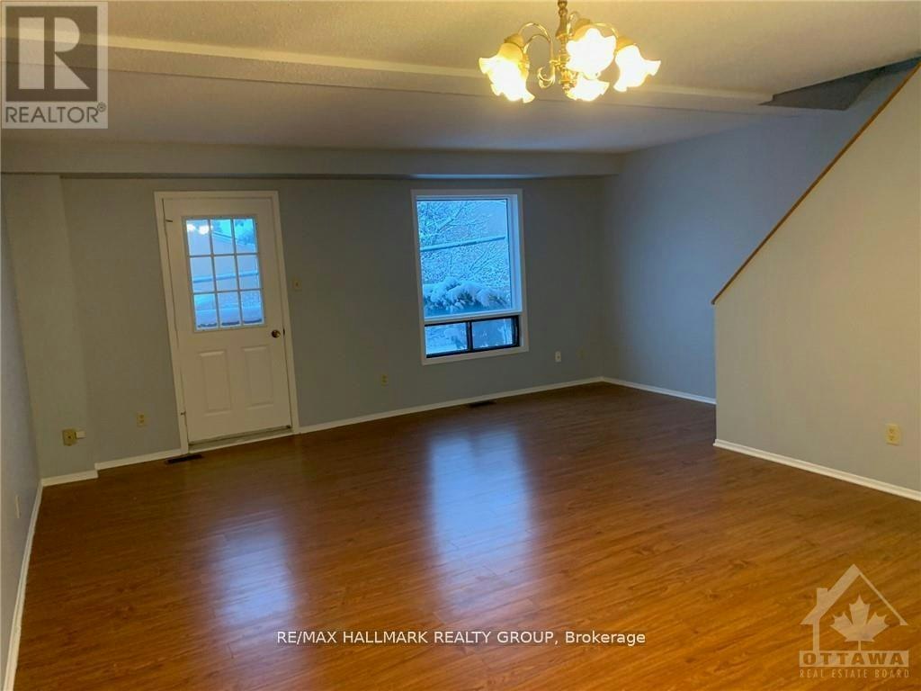 23 Black Forest Lane, Ottawa, ON, K2H 9E6 - 6